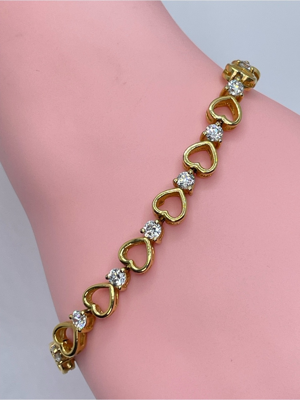 Swarovski Crystal Elements  Diamond White Crystals Heart Tennis Bracelet Gold